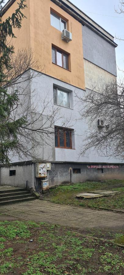 Appartement Зара à Ruse Extérieur photo