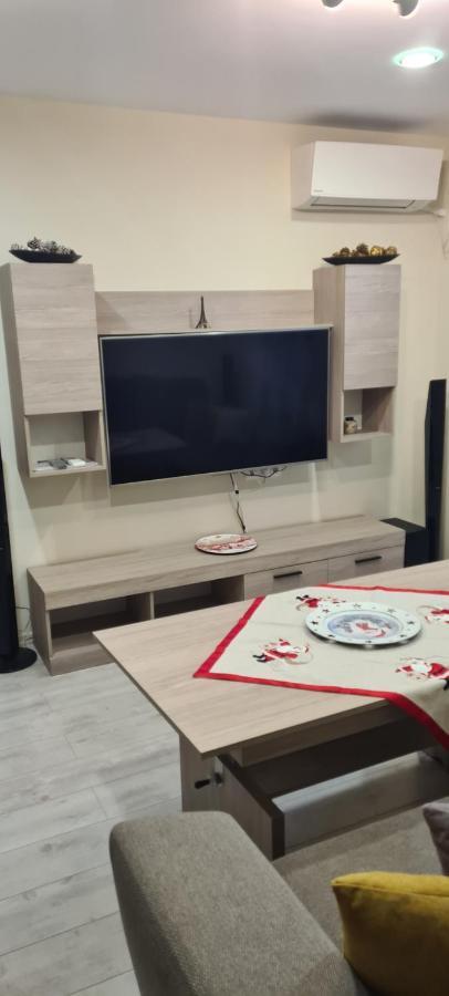 Appartement Зара à Ruse Extérieur photo